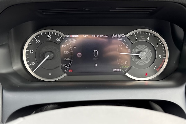 Used Land Rover Discovery Sport 2023 for sale - 76250626: Photo 17