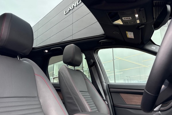 Used Land Rover Discovery Sport 2023 for sale - 76250626: Photo 22