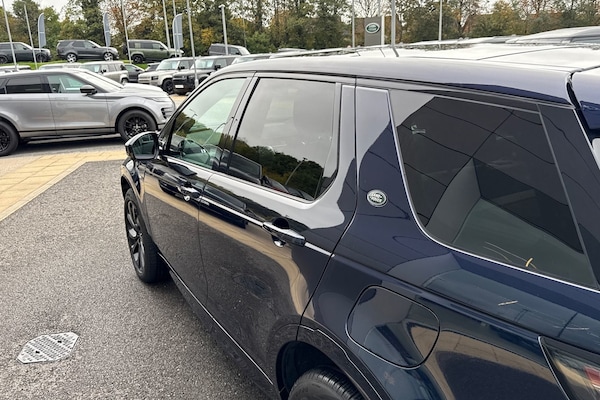 Used Land Rover Discovery Sport 2023 for sale - 76250626: Photo 35