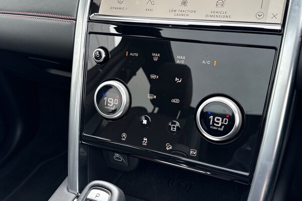 Used Land Rover Discovery Sport 2023 for sale - 76250626: Photo 44