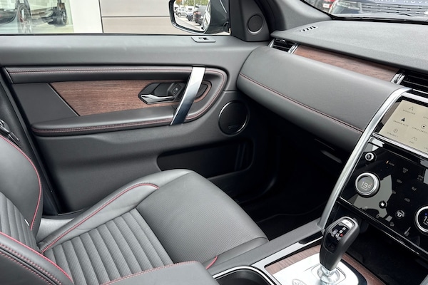 Used Land Rover Discovery Sport 2023 for sale - 76250626: Photo 51