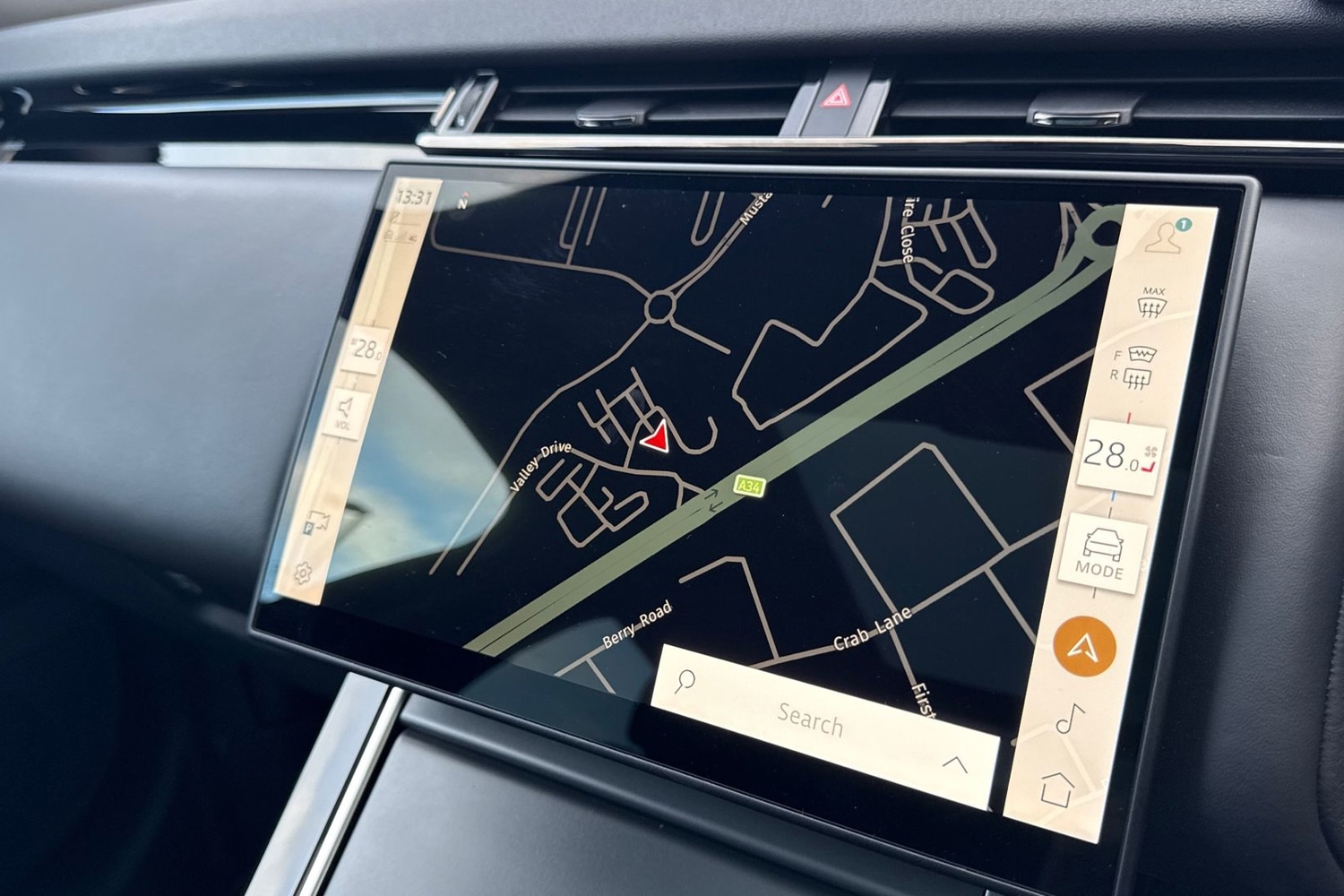 Used Land Rover Range Rover Velar 2024 for sale - 77135300: Photo 12