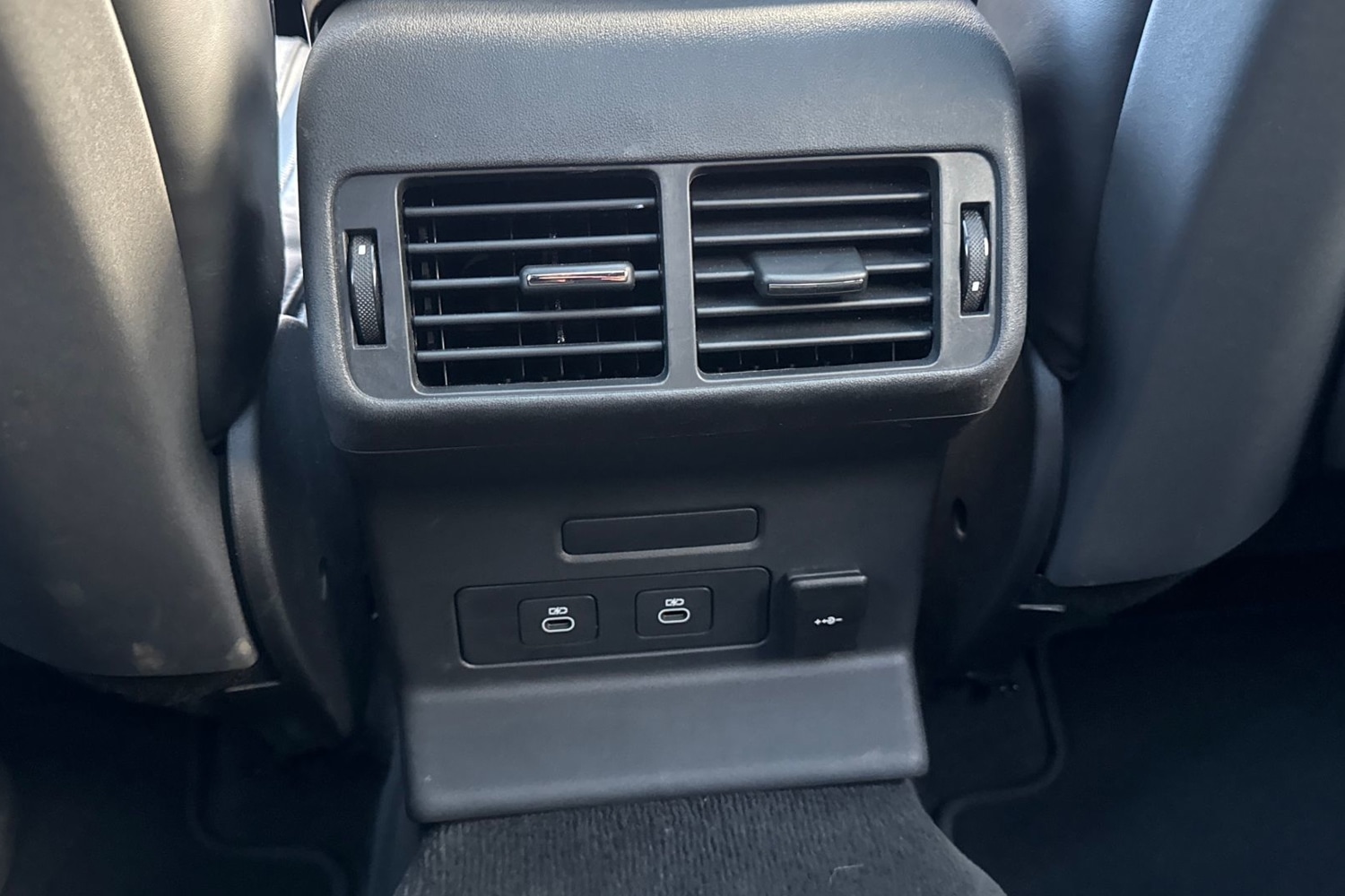 Used Land Rover Range Rover Velar 2024 for sale - 77135300: Photo 19