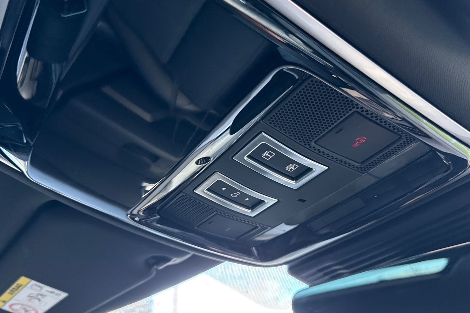 Used Land Rover Range Rover Velar 2024 for sale - 77135300: Photo 24