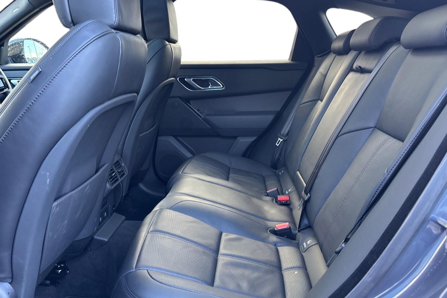 Used Land Rover Range Rover Velar 2024 for sale - 77135300: Photo 4