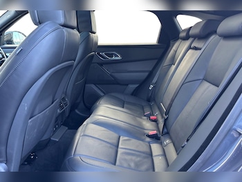 Used Land Rover Range Rover Velar 2024 for sale - 77135300: Photo
