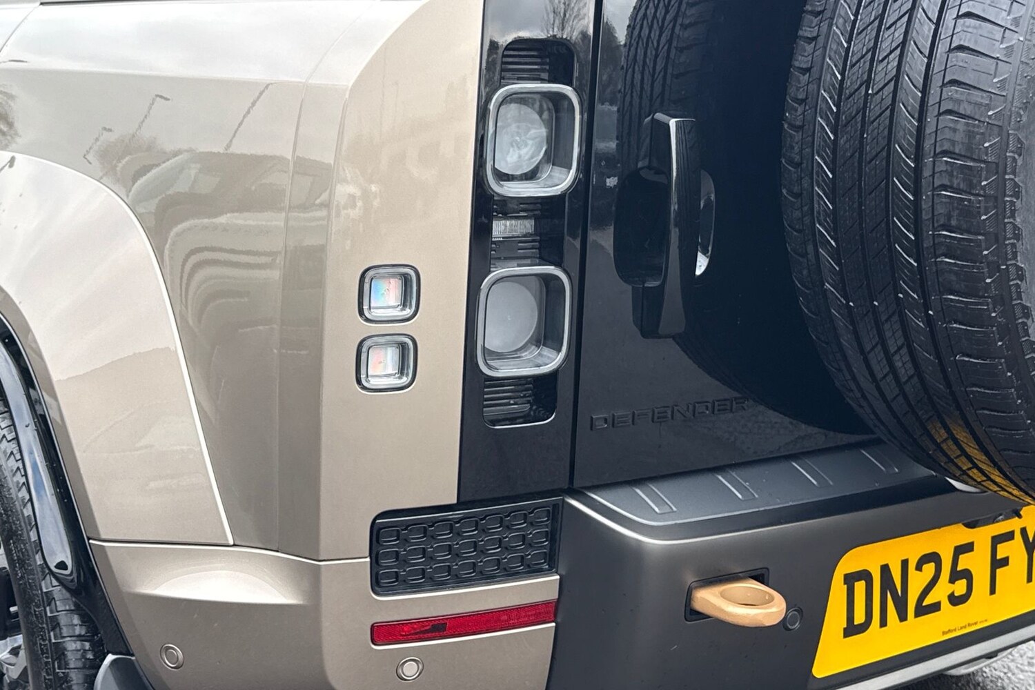 Used Land Rover Defender 110 2025 for sale - 77451148: Photo 20