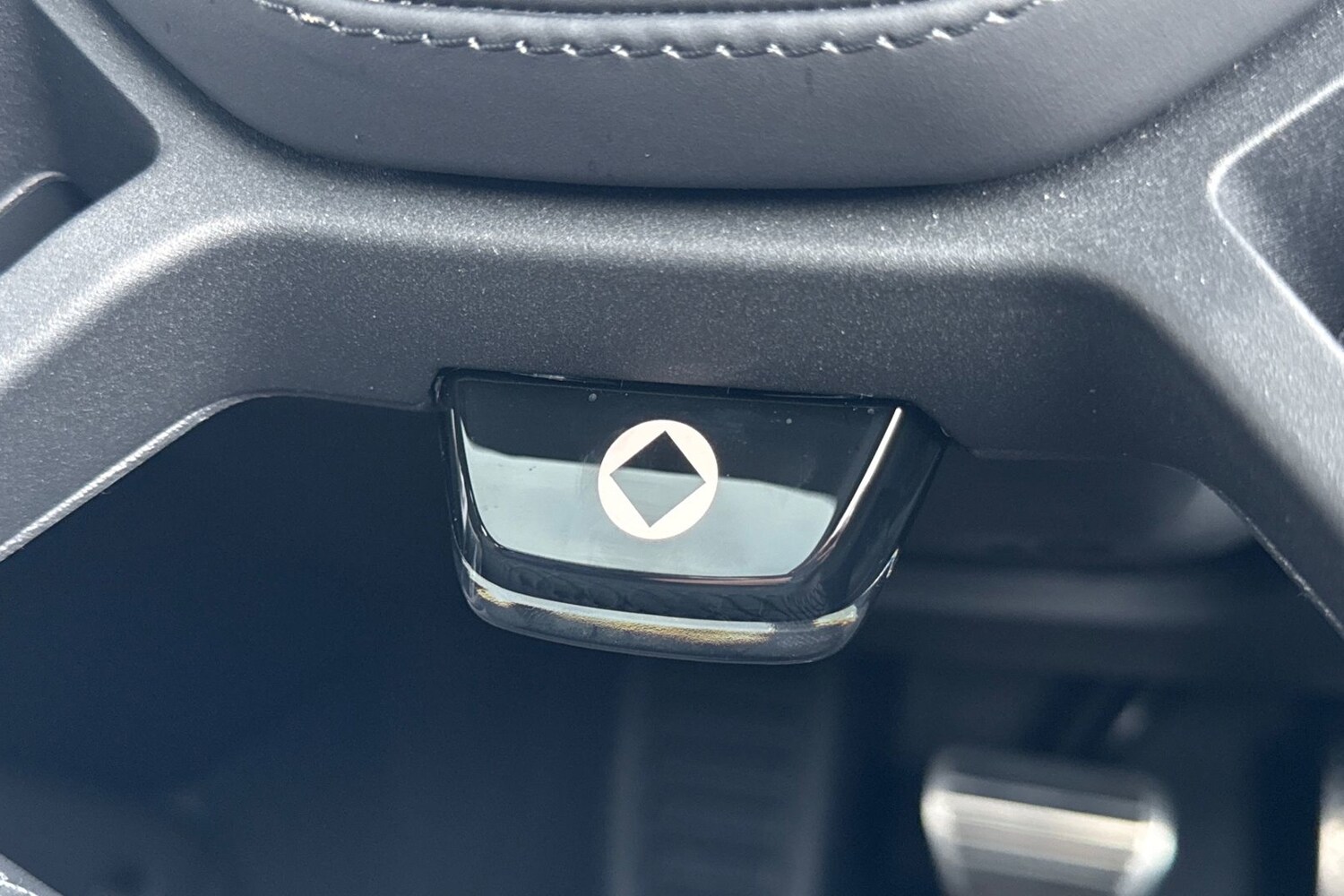 Used Land Rover Defender 110 2025 for sale - 77451148: Photo 35