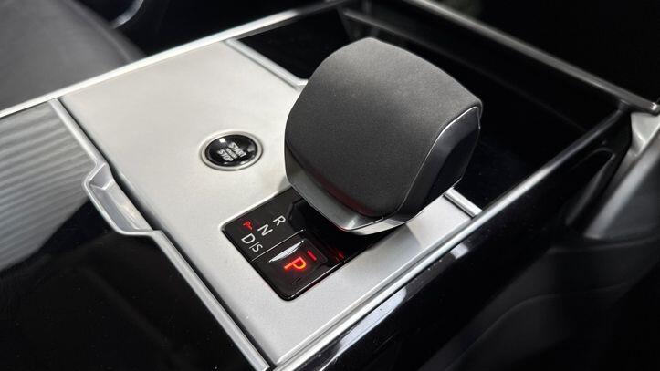 Used Land Rover Range Rover 2024 for sale - 77341030: Photo 13