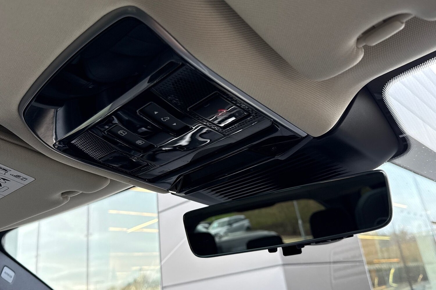 Used Land Rover Range Rover 2024 for sale - 77341030: Photo 24