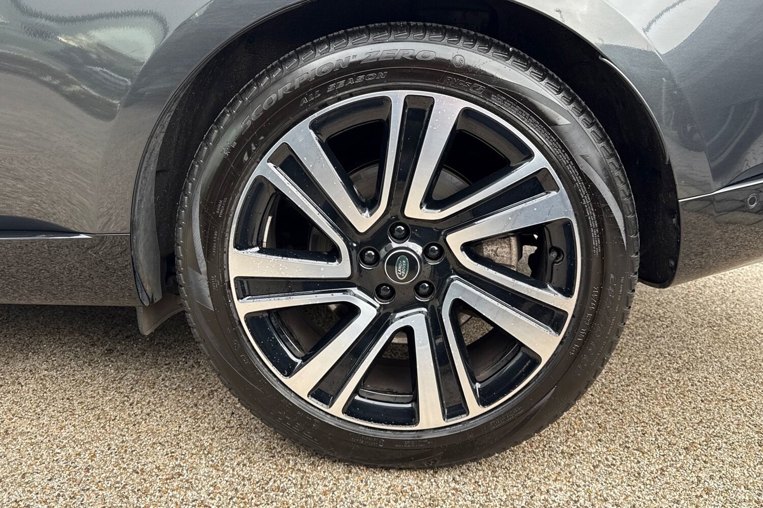 Used Land Rover Range Rover 2024 for sale - 77341030: Photo 38