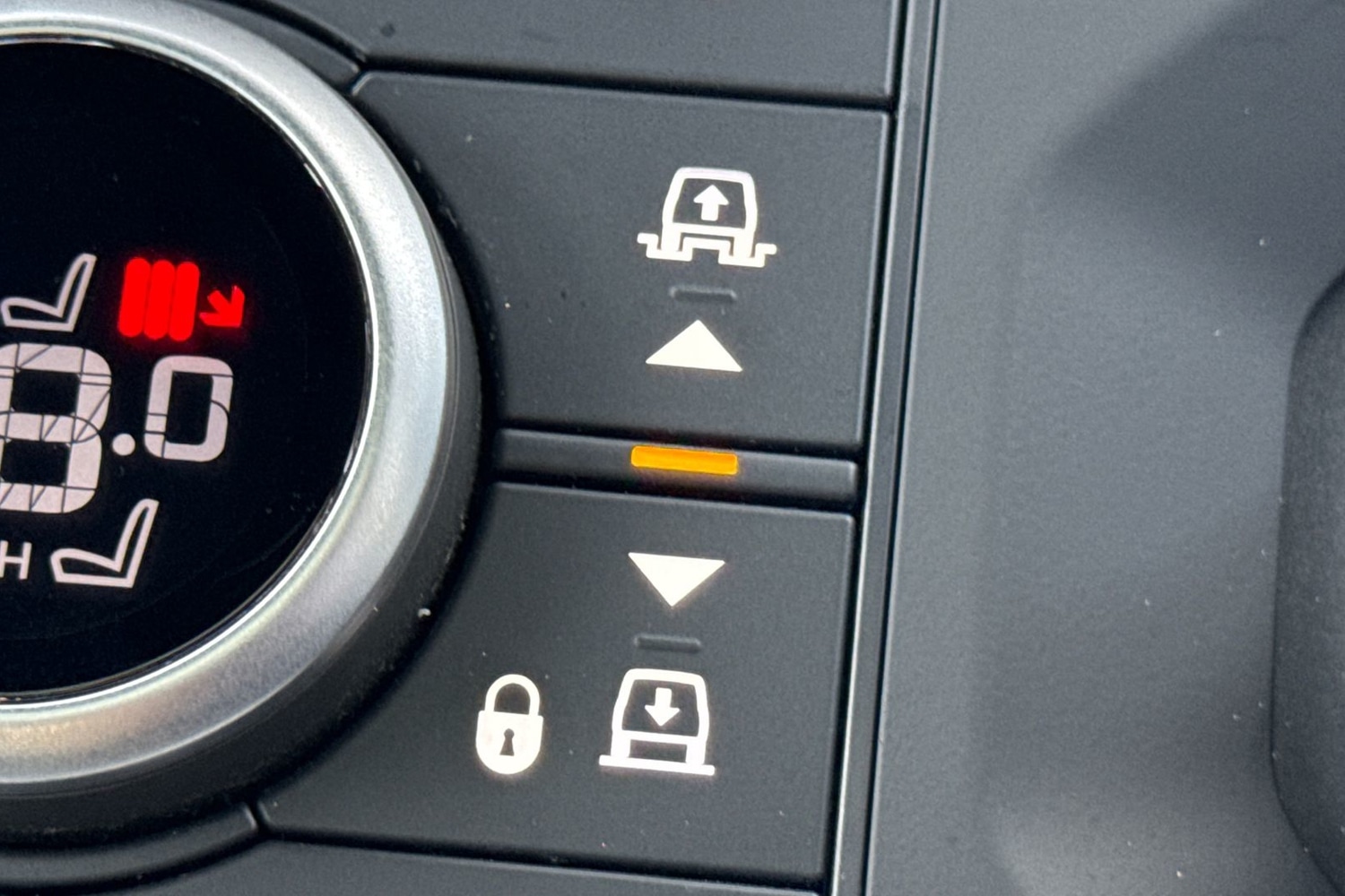 Used Land Rover Defender 110 2024 for sale - 76855029: Photo 41