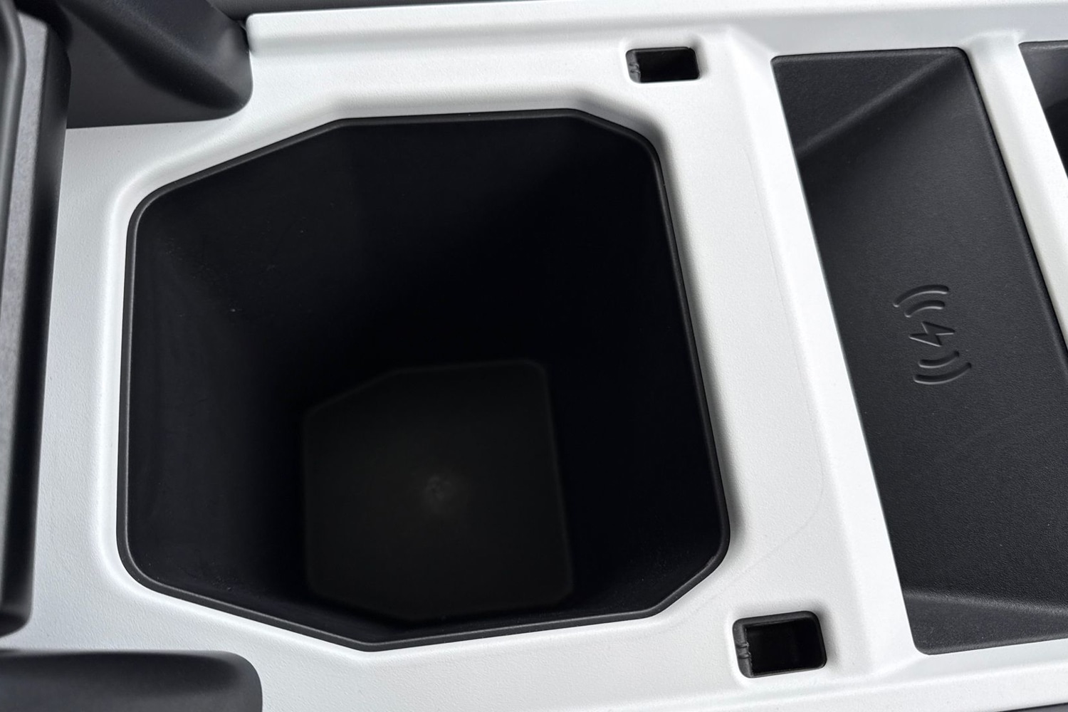 Used Land Rover Defender 110 2024 for sale - 76855029: Photo 45