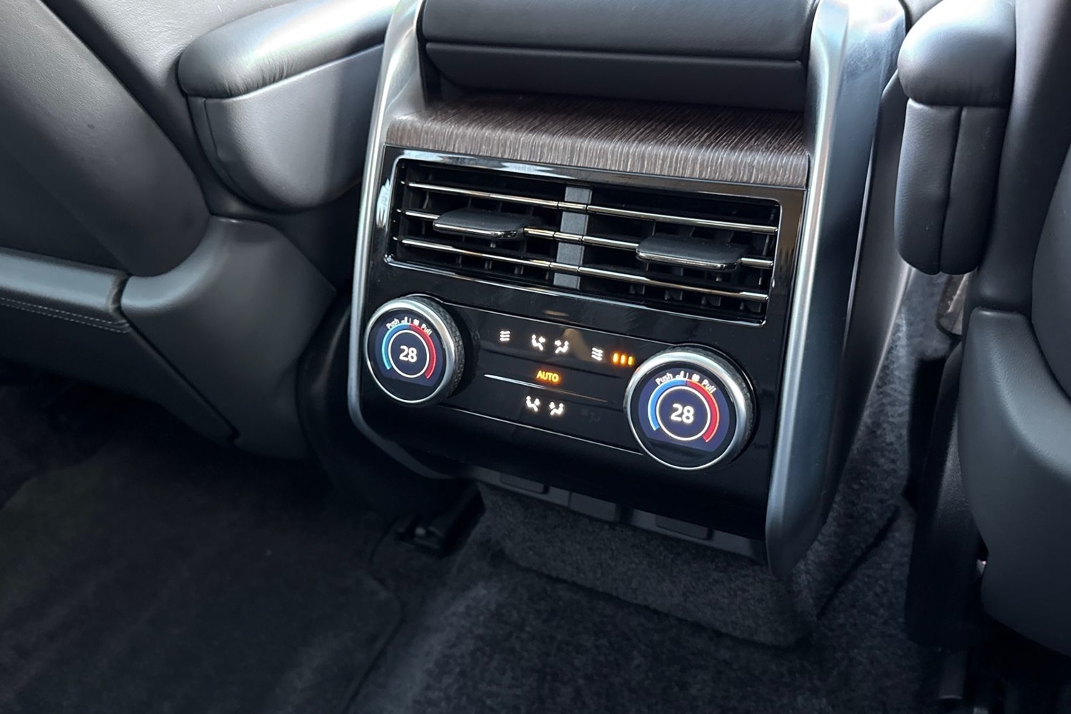 Used Land Rover Range Rover 2024 for sale - 76929235: Photo 19