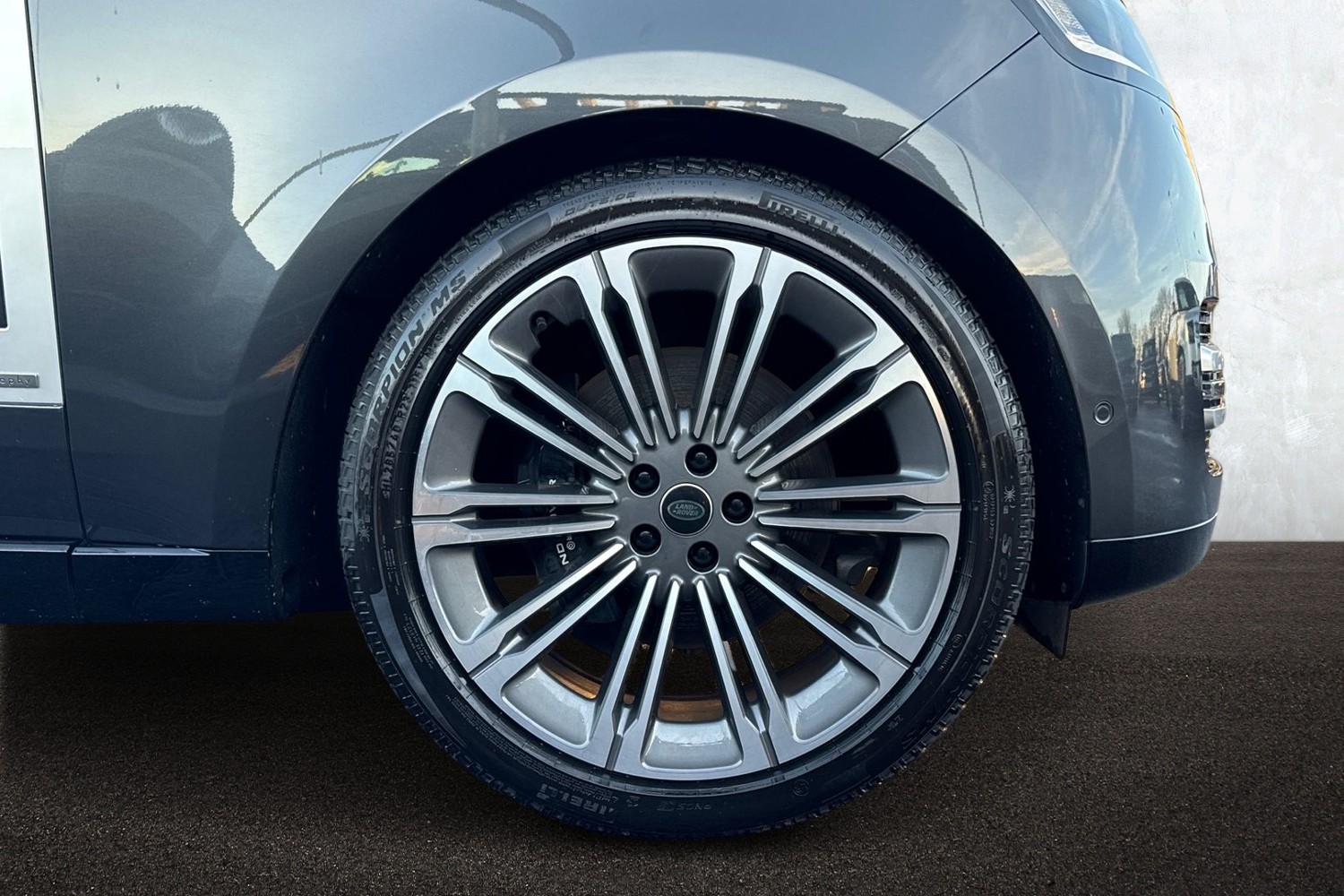 Used Land Rover Range Rover 2024 for sale - 76929235: Photo 9