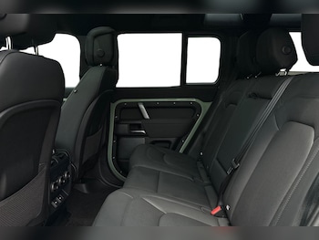 Used Land Rover Defender 110 2023 for sale - 79174958: Photo