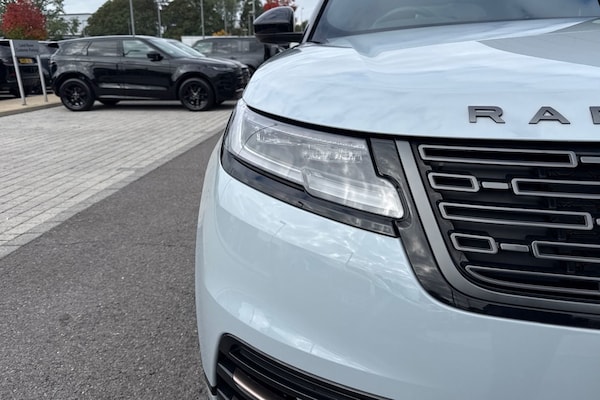 Used Land Rover Range Rover Velar 2023 for sale - 76311021: Photo 18