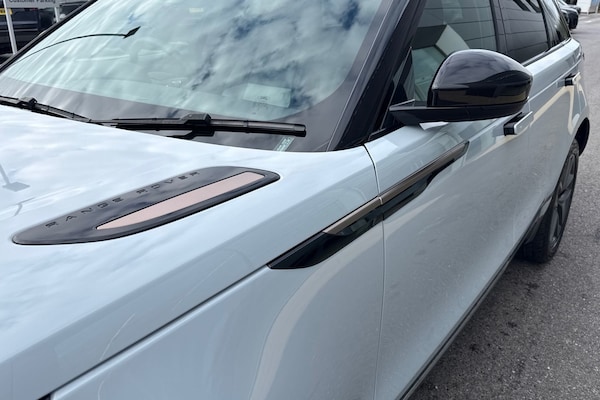 Used Land Rover Range Rover Velar 2023 for sale - 76311021: Photo 21