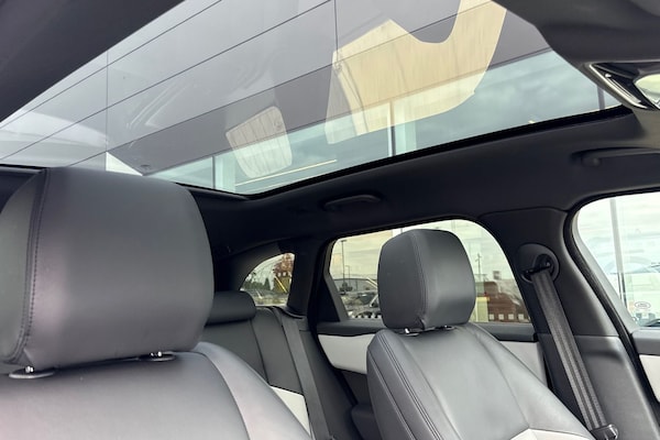 Used Land Rover Range Rover Velar 2023 for sale - 76311021: Photo 22
