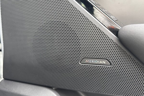 Used Land Rover Range Rover Velar 2023 for sale - 76311021: Photo 24