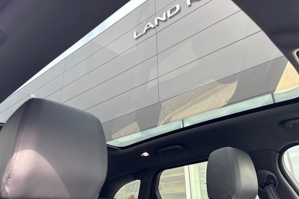Used Land Rover Range Rover Velar 2023 for sale - 76311021: Photo 36