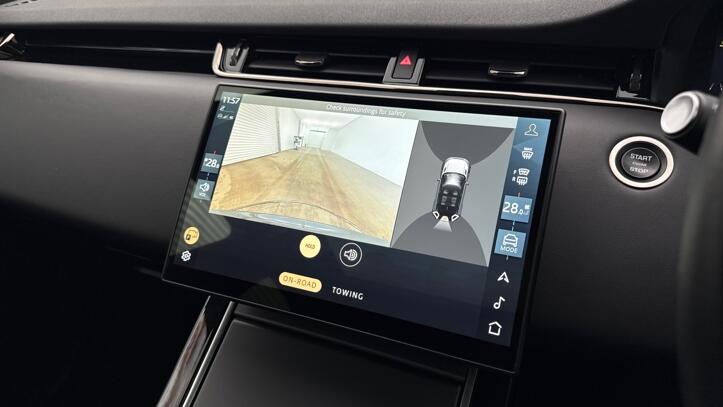 Used Land Rover Range Rover Evoque 2023 for sale - 77211523: Photo 12