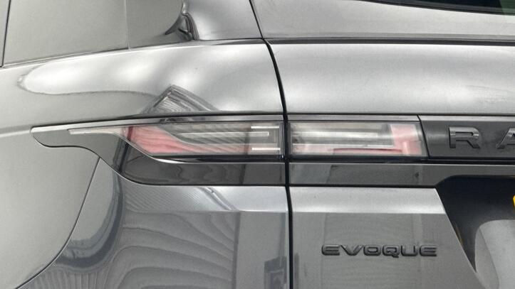 Used Land Rover Range Rover Evoque 2023 for sale - 77211523: Photo 18