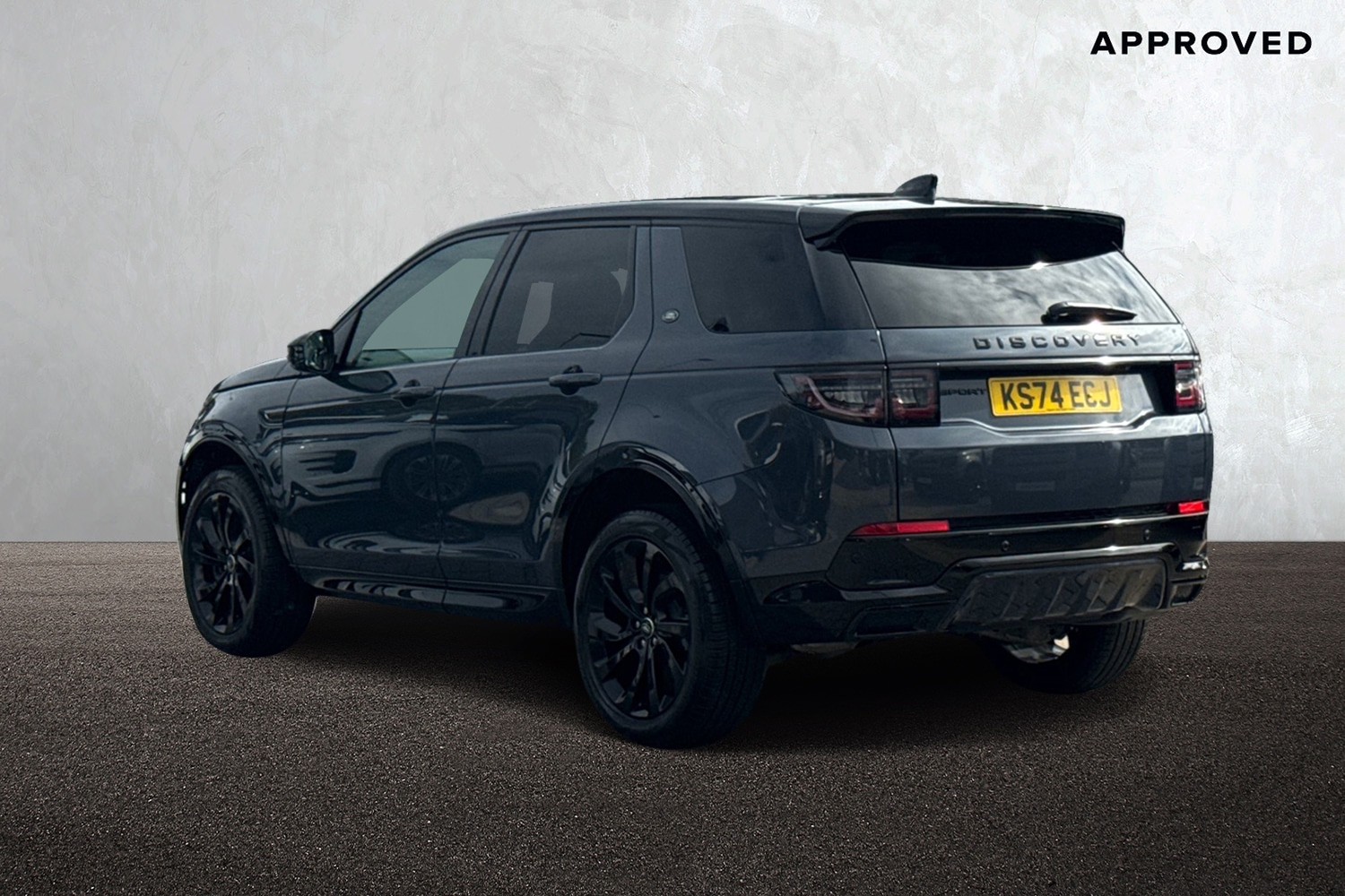Used Land Rover Discovery Sport 2024 for sale - 76065295: Photo 2