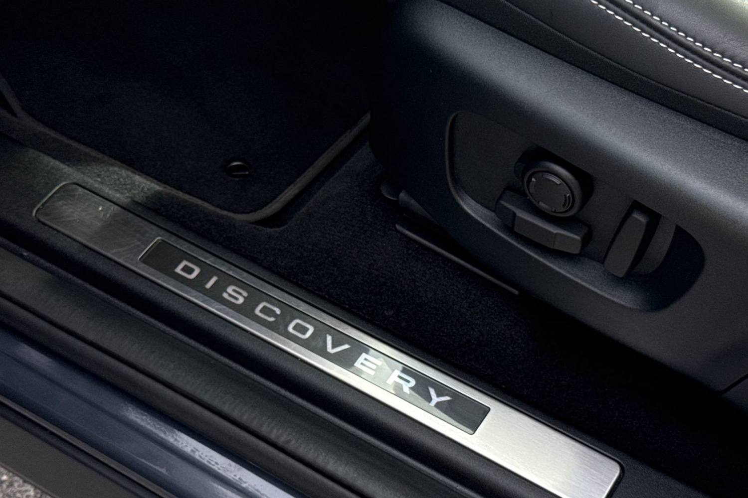 Used Land Rover Discovery Sport 2024 for sale - 76065295: Photo 38