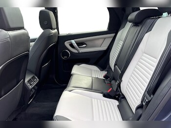 Used Land Rover Discovery Sport 2024 for sale - 76065295: Photo 4