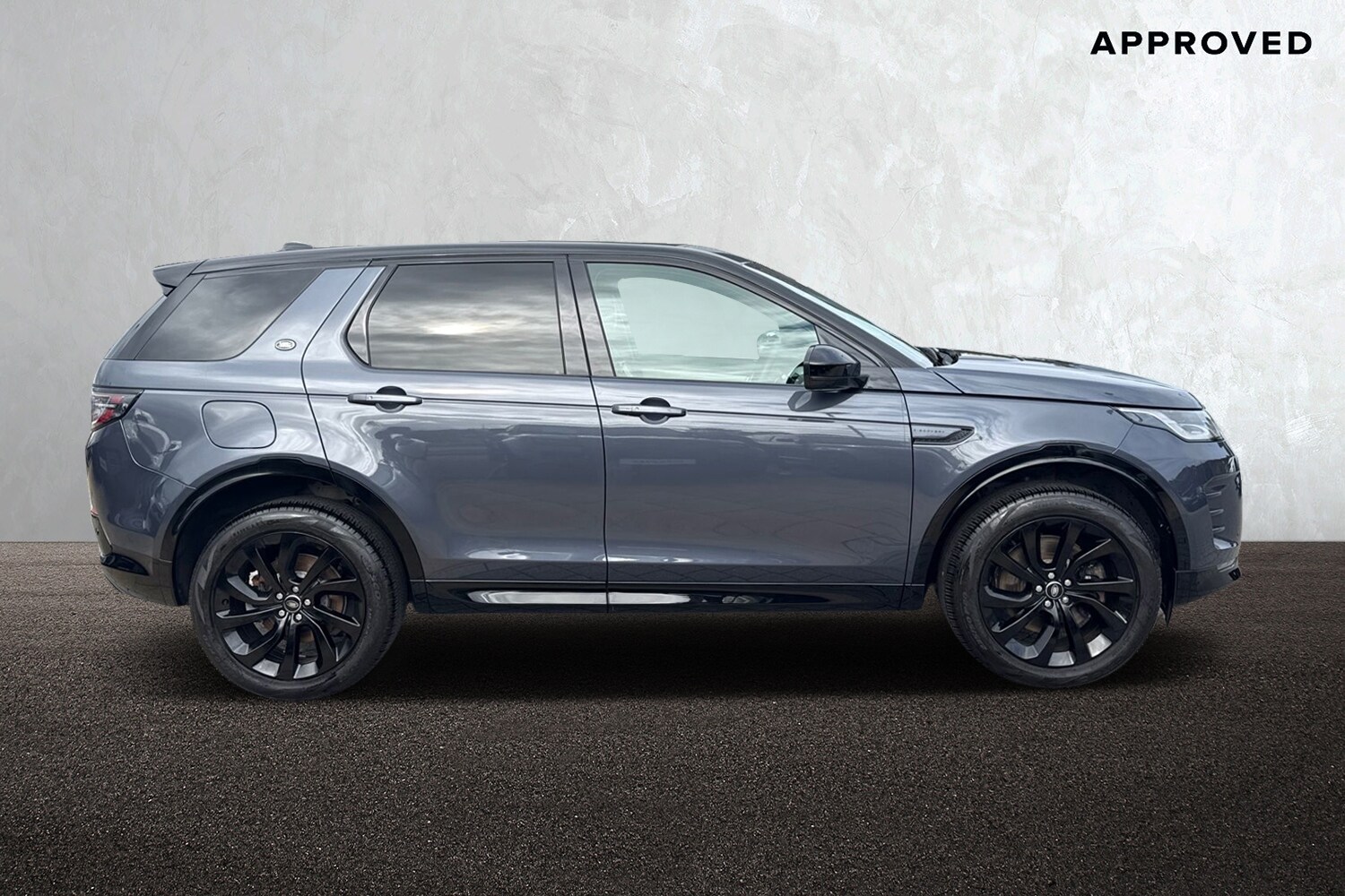 Used Land Rover Discovery Sport 2024 for sale - 76065295: Photo 6