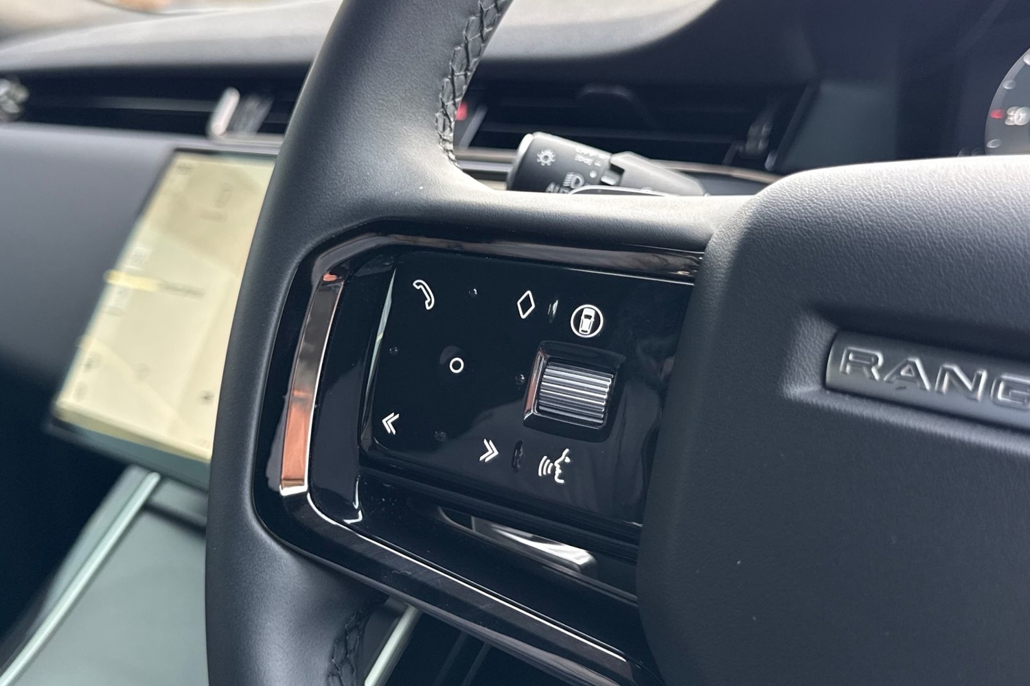 Used Land Rover Range Rover Evoque 2024 for sale - 76836346: Photo 49