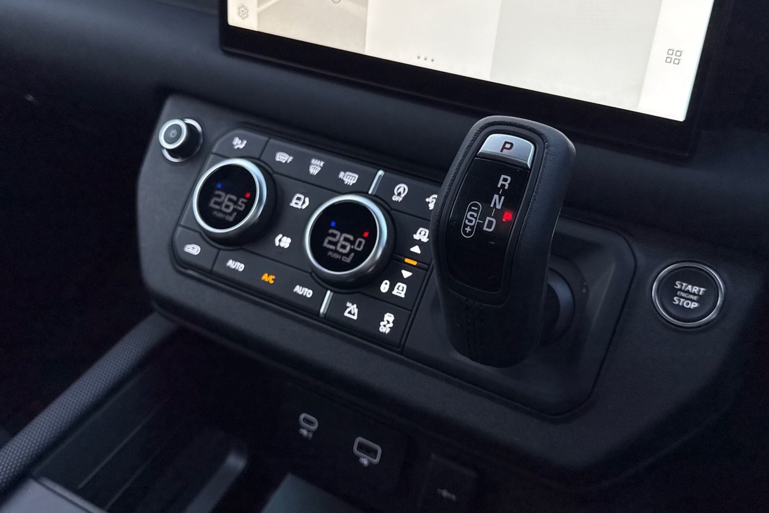 Used Land Rover Defender 2023 for sale - 77011448: Photo 13