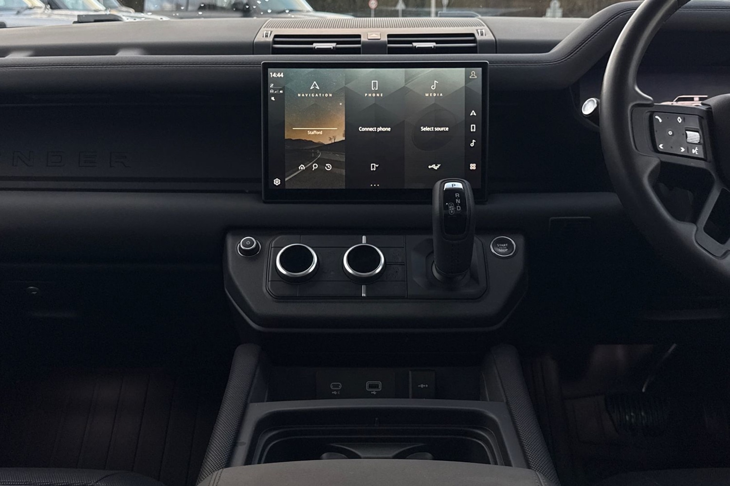 Used Land Rover Defender 2023 for sale - 77011448: Photo 14