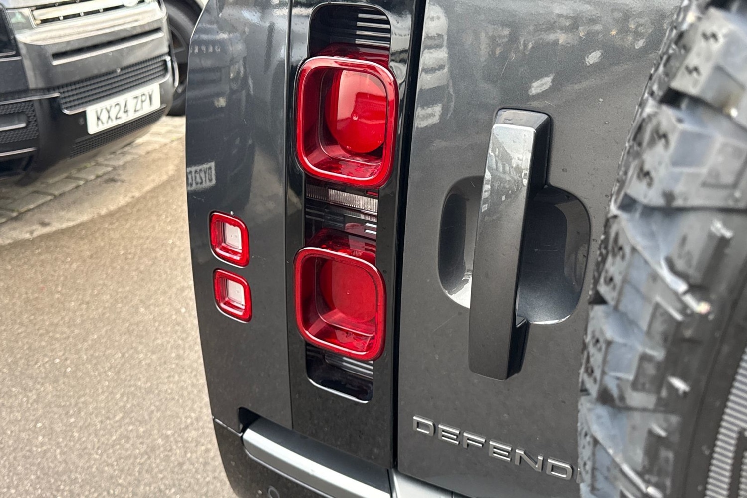 Used Land Rover Defender 2023 for sale - 77011448: Photo 26