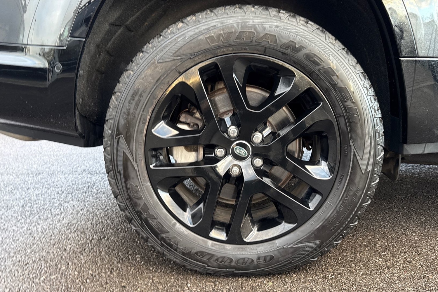 Used Land Rover Defender 2023 for sale - 77011448: Photo 32