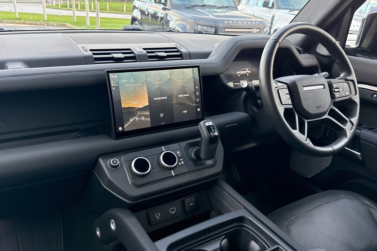 Used Land Rover Defender 2023 for sale - 77011448: Photo 40