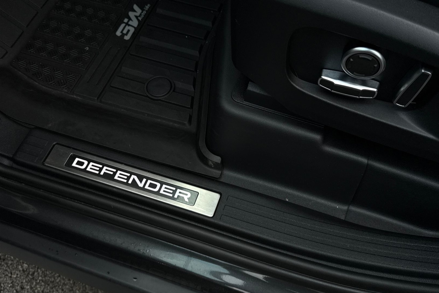 Used Land Rover Defender 2023 for sale - 77011448: Photo 41