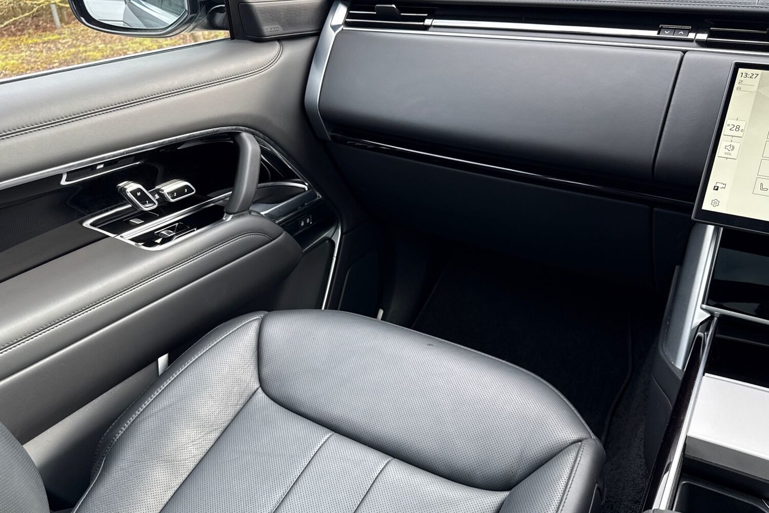 Used Land Rover Range Rover 2024 for sale - 77620484: Photo 44