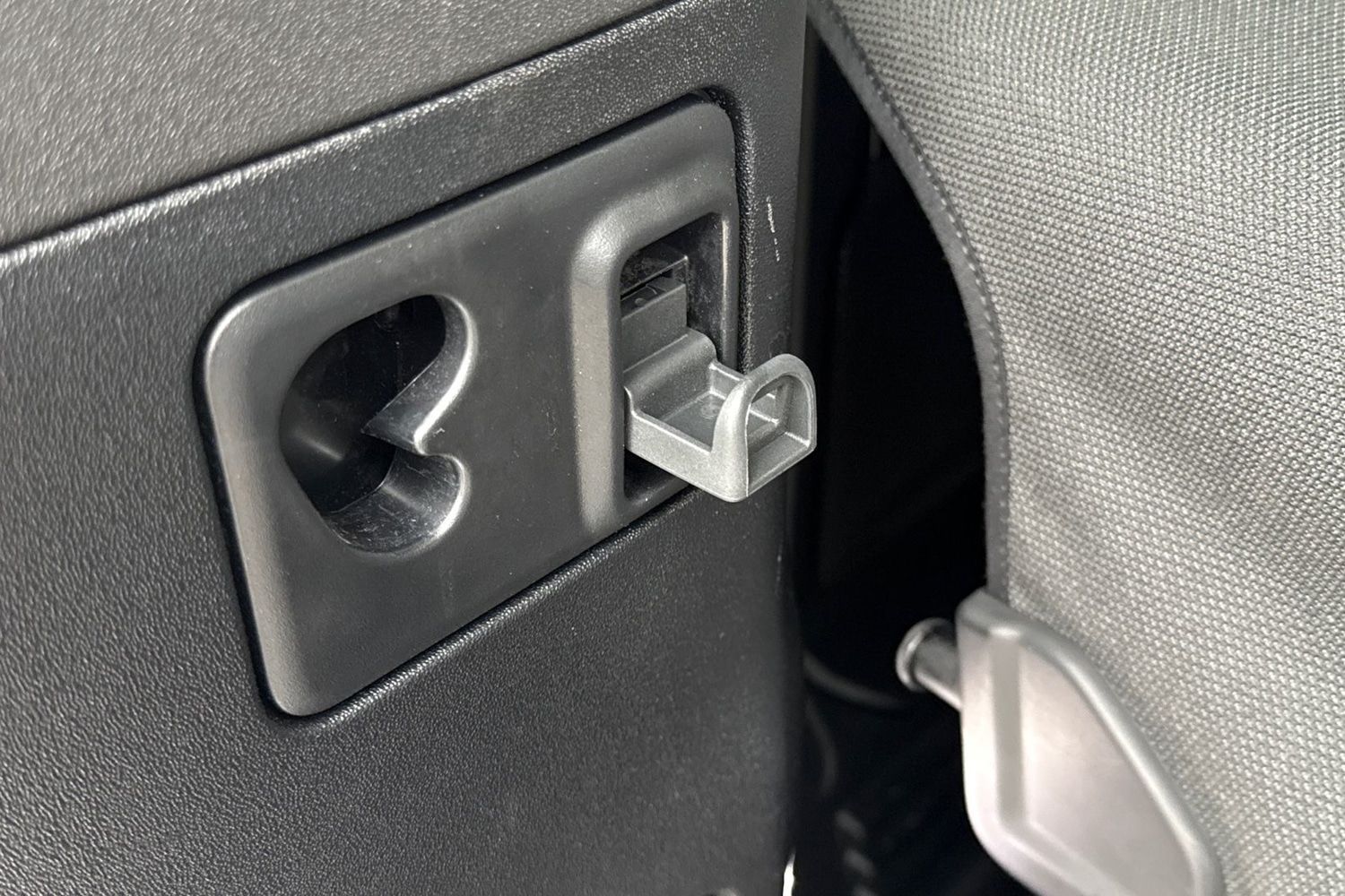 Used Land Rover Defender 2024 for sale - 78001729: Photo 28