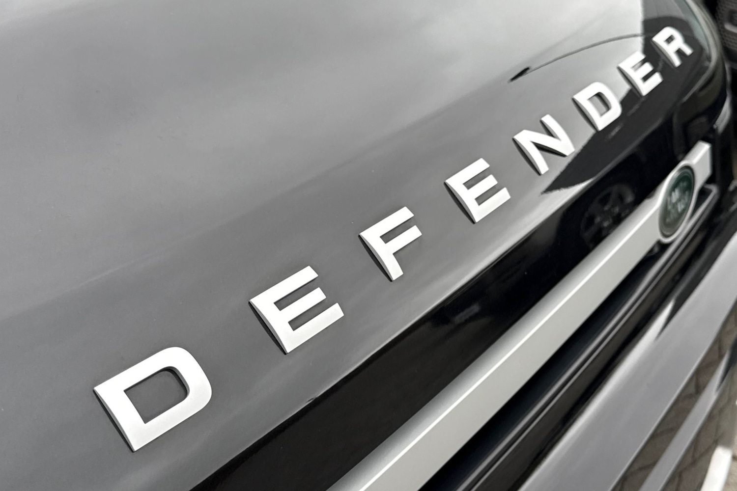 Used Land Rover Defender 2024 for sale - 78001729: Photo 30