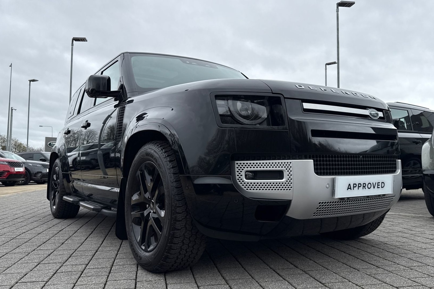 Used Land Rover Defender 2024 for sale - 78001729: Photo 32