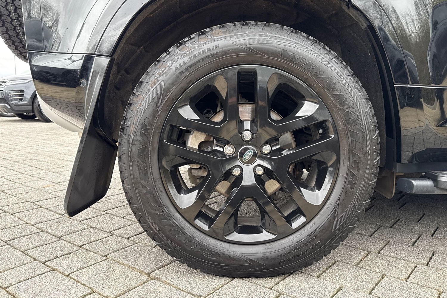 Used Land Rover Defender 2024 for sale - 78001729: Photo 37