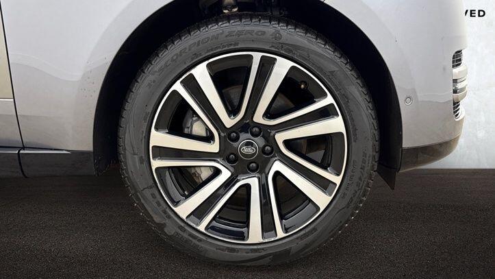 Used Land Rover Range Rover 2024 for sale - 77708661: Photo 9