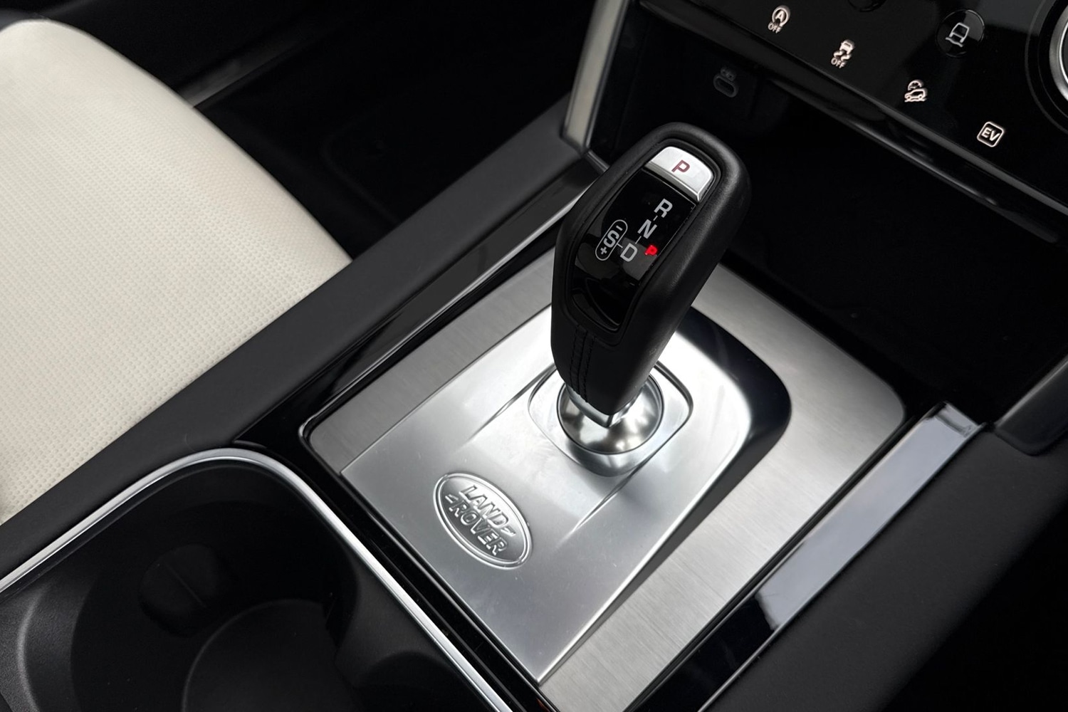 Used Land Rover Discovery Sport 2023 for sale - 77052206: Photo 14