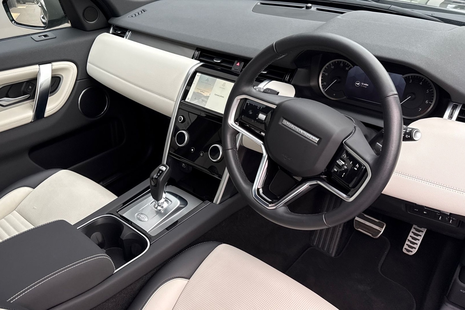 Used Land Rover Discovery Sport 2023 for sale - 77052206: Photo 33