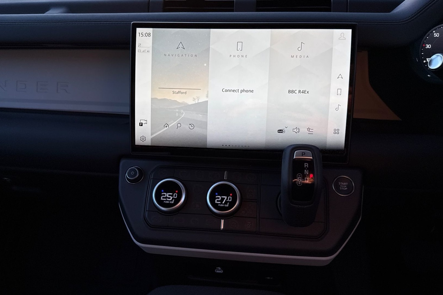 Used Land Rover Defender 90 2025 for sale - 76789731: Photo 15