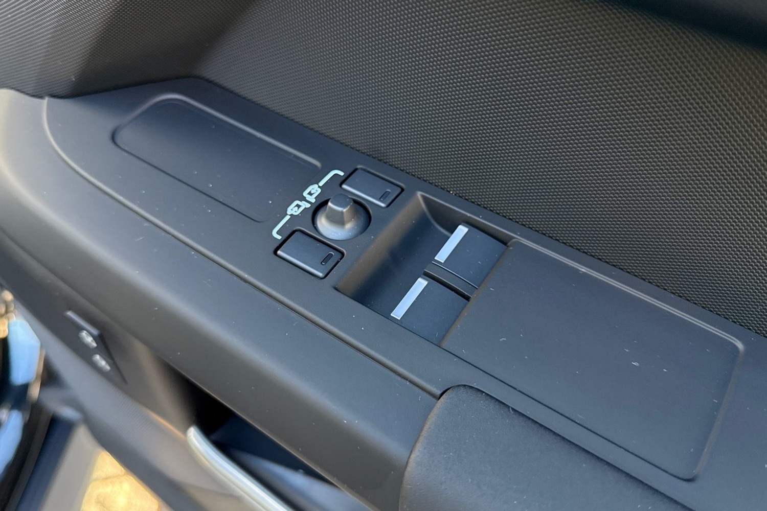 Used Land Rover Defender 90 2025 for sale - 76789731: Photo 26