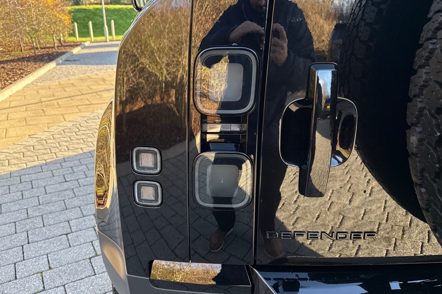 Used Land Rover Defender 90 2025 for sale - 76789731: Photo 27