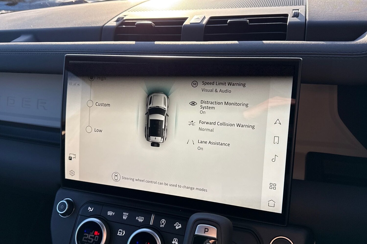 Used Land Rover Defender 90 2025 for sale - 76789731: Photo 38